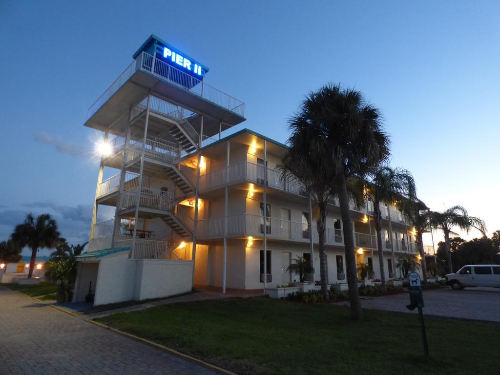 Days Inn & Suites By Wyndham Lake Okeechobee Exterior photo